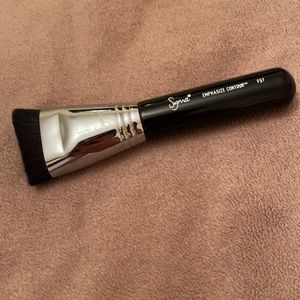 Sigma brush emphasize contour F57